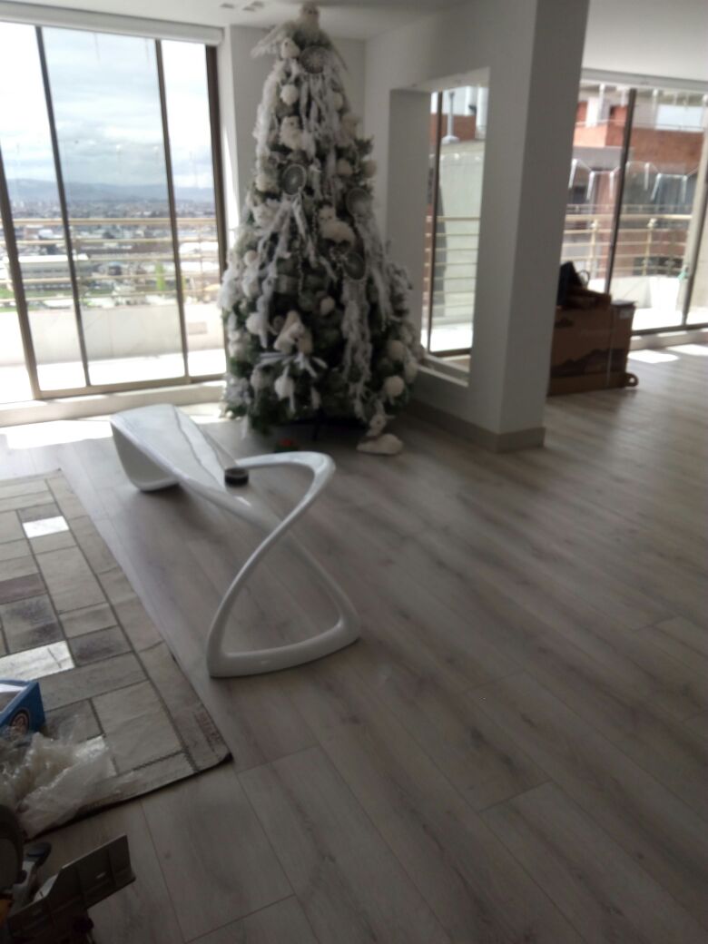 Instalación de piso laminado de madera en bogotá y cundinamarca